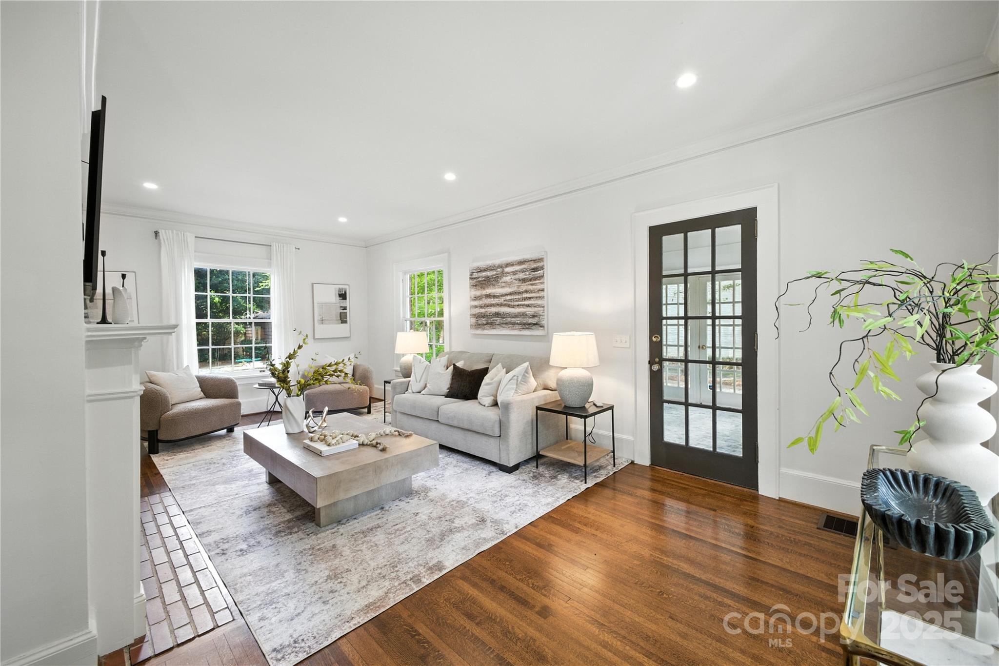 1638 Hertford Road