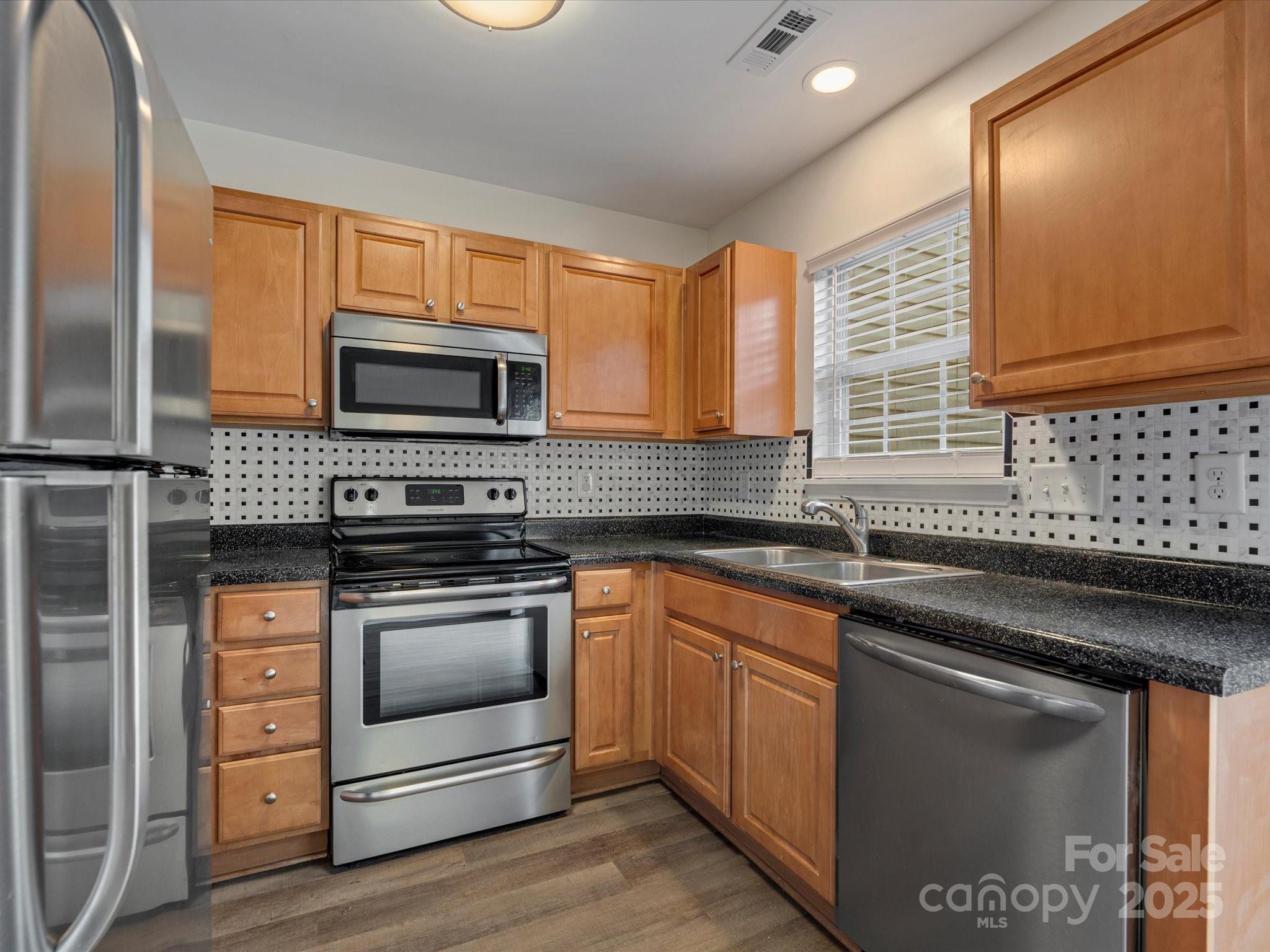 Windsor Trace - Residential