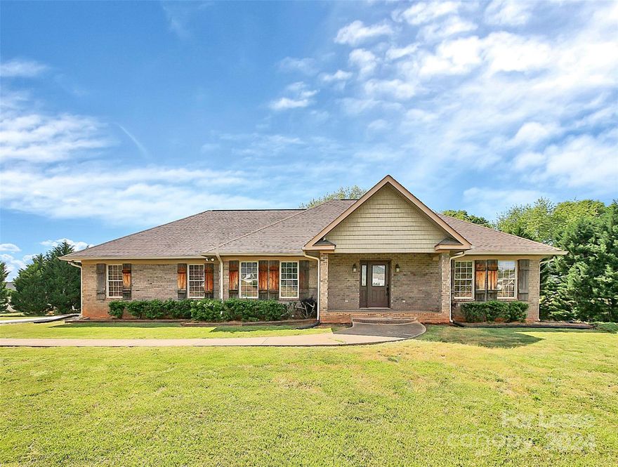 Ranch with finished walk-out basement on 2.20 Ac in Ft Mill. 3 BR, 3 BA. Basement has kitchen, Bedroom, Full Bath, Living Area with gas logs in Fireplace, another room that could be used as a bedroom, plus a large storage area. New Luxury Vinyl Plank in downstairs bedroom, walk-in closet and Additional Room. Ceiling fans in all bedrooms. Granite Counters in Kit and Baths, Gas Range, SS Refrigerator, Microwave, Disposer, tons of cabinets & counter space. Dining Room open to kitchen and Family Room. Cathedral ceilings in Family Room with Gas Logs & Ceiling Fan. Large Laundry with sink, ceramic tile floors in kitchen, laundry and all bathrooms, Primary BR with 2 sinks, shower & jetted tub plus His & Hers walk-in closets. Extra Large 2 Car Garage with storage room, new concrete garage entry pad, No Smoking/Vaping, Prefer no pets, small pet with pet fee, Good Credit Only. Owner is Broker