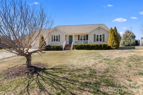 921 HOLLOW HILL Court Stanfield NC 28163