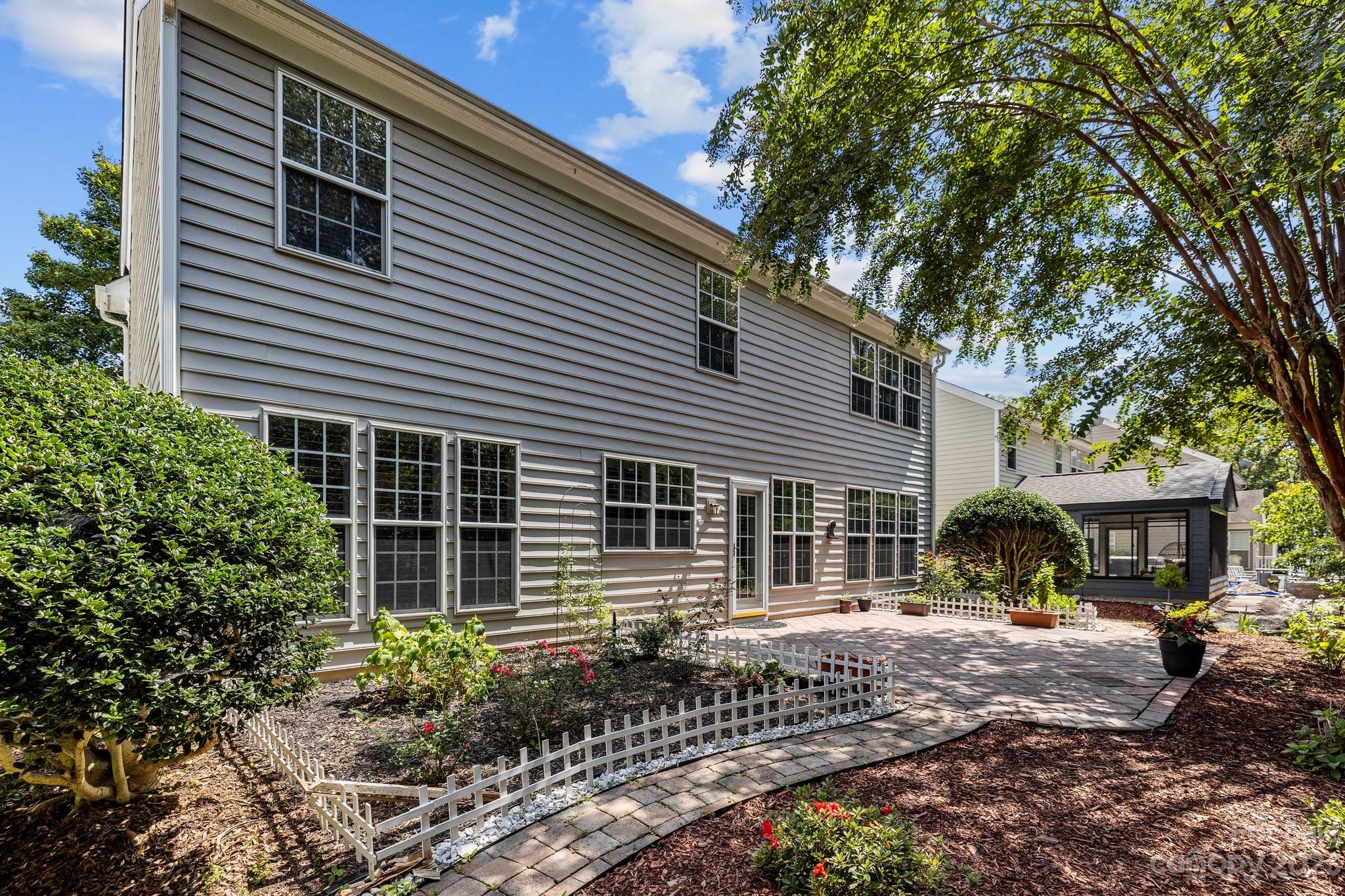 Reavencrest - Residential