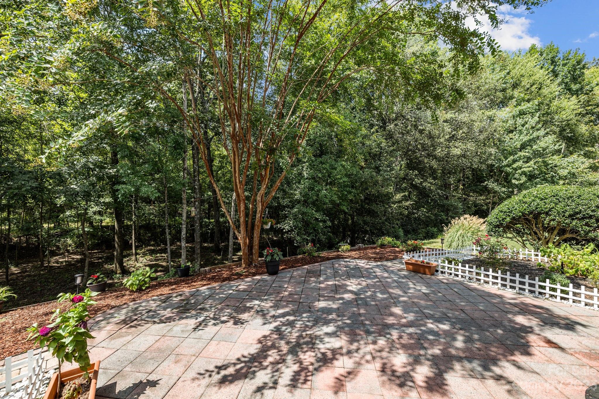 Reavencrest - Residential