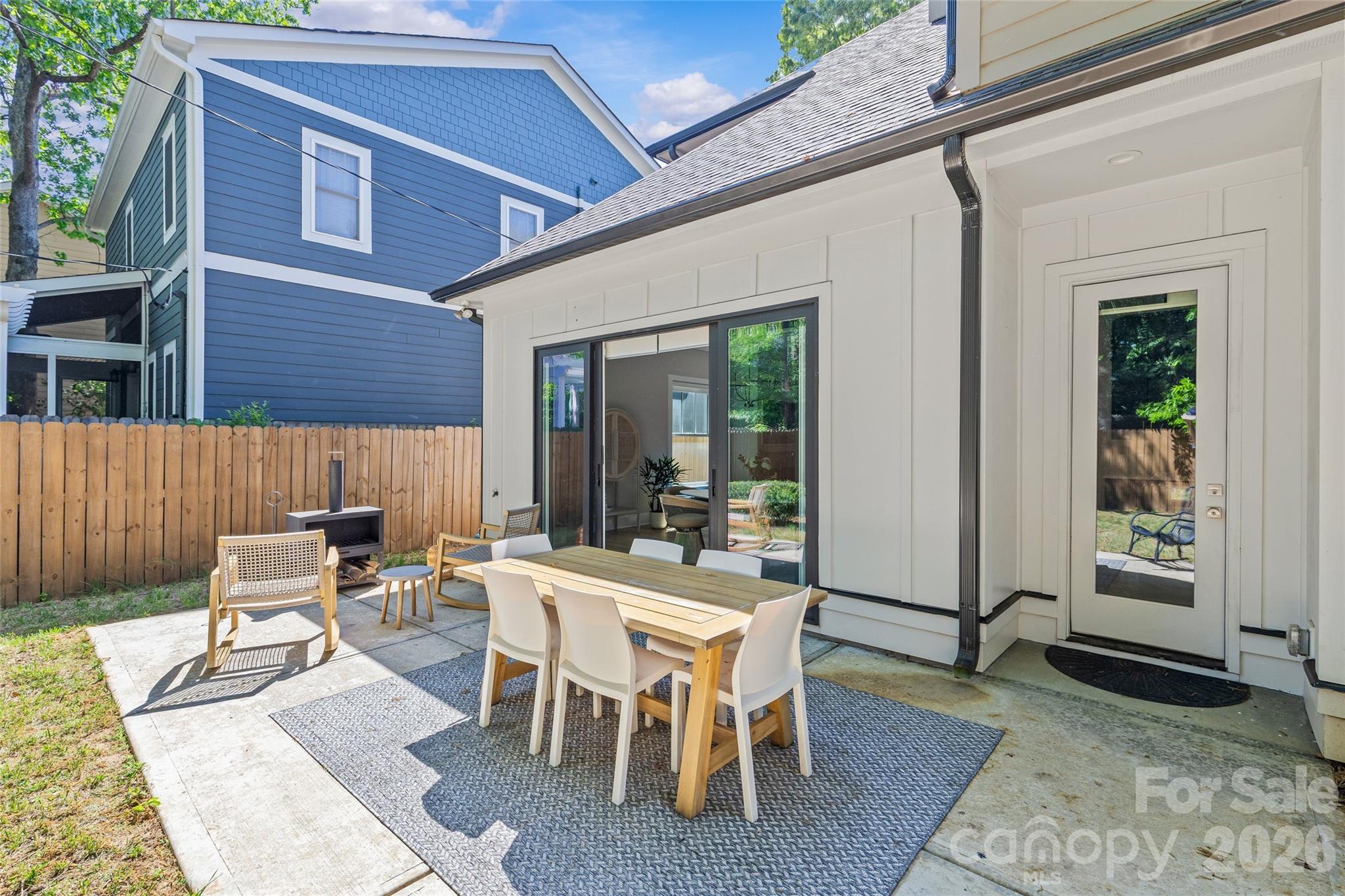 The Arts District - Residential