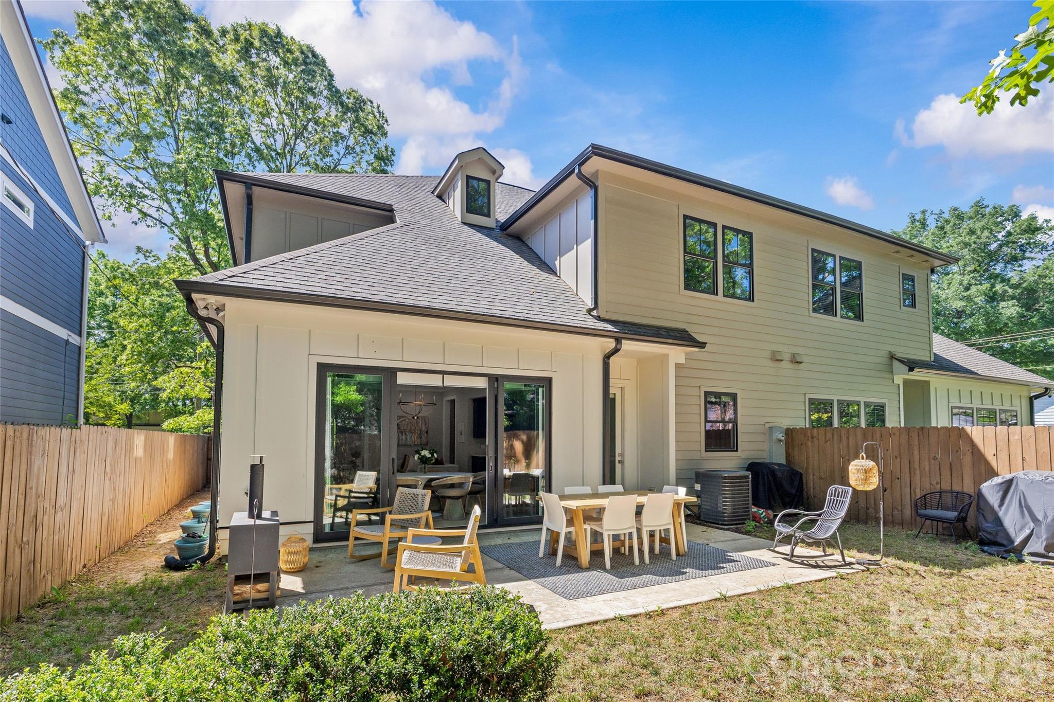 The Arts District - Residential