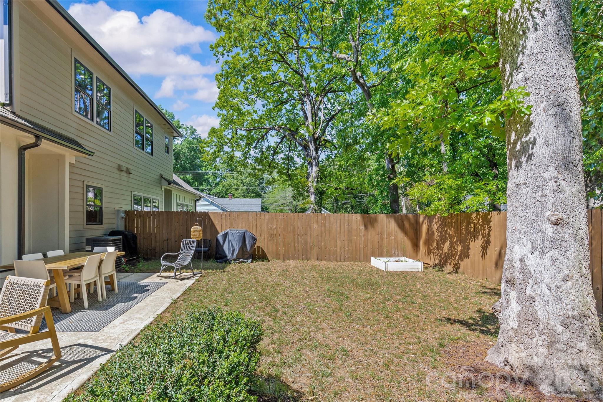 The Arts District - Residential