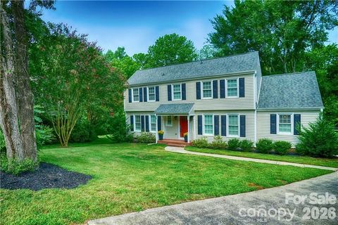 Photo of 4600 Bournewood Lane, Charlotte, NC 28226 (MLS # 4355156)