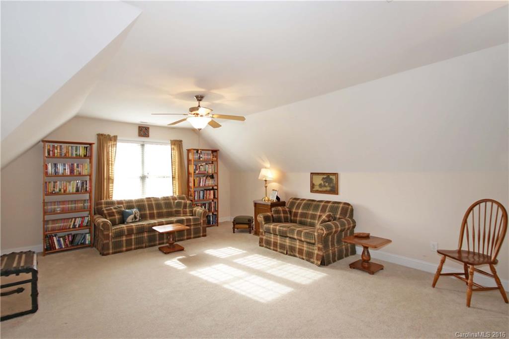 Quail Hollow - Residential