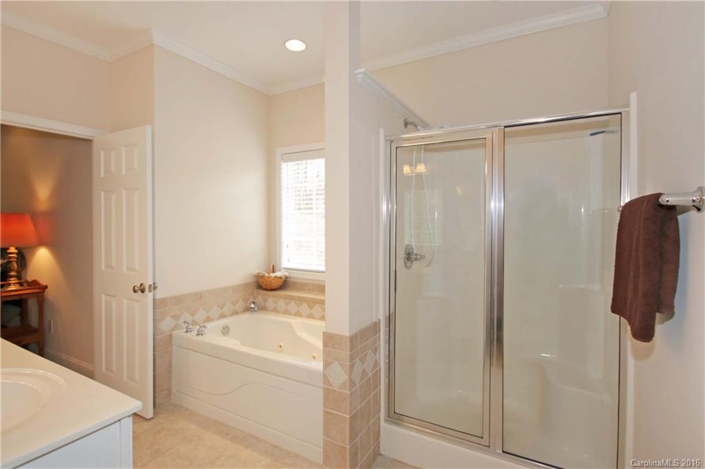 Quail Hollow - Residential