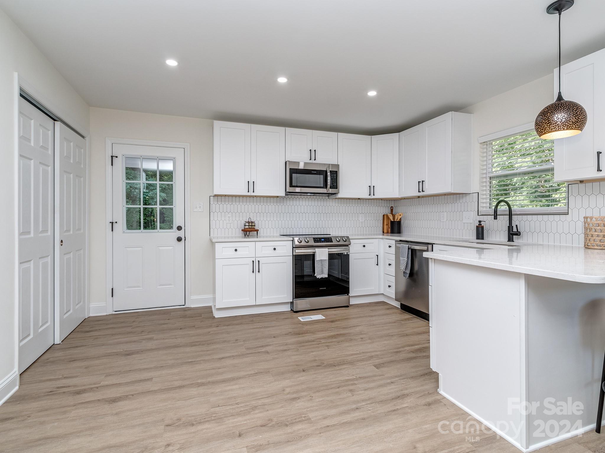 Devonshire - Residential