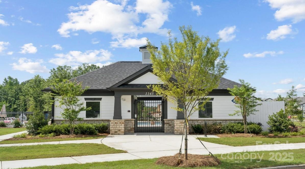 The Ridge at Sugar Creek - Residential