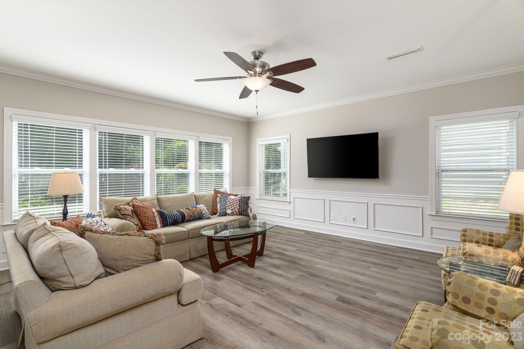 Lake Ridge - Residential