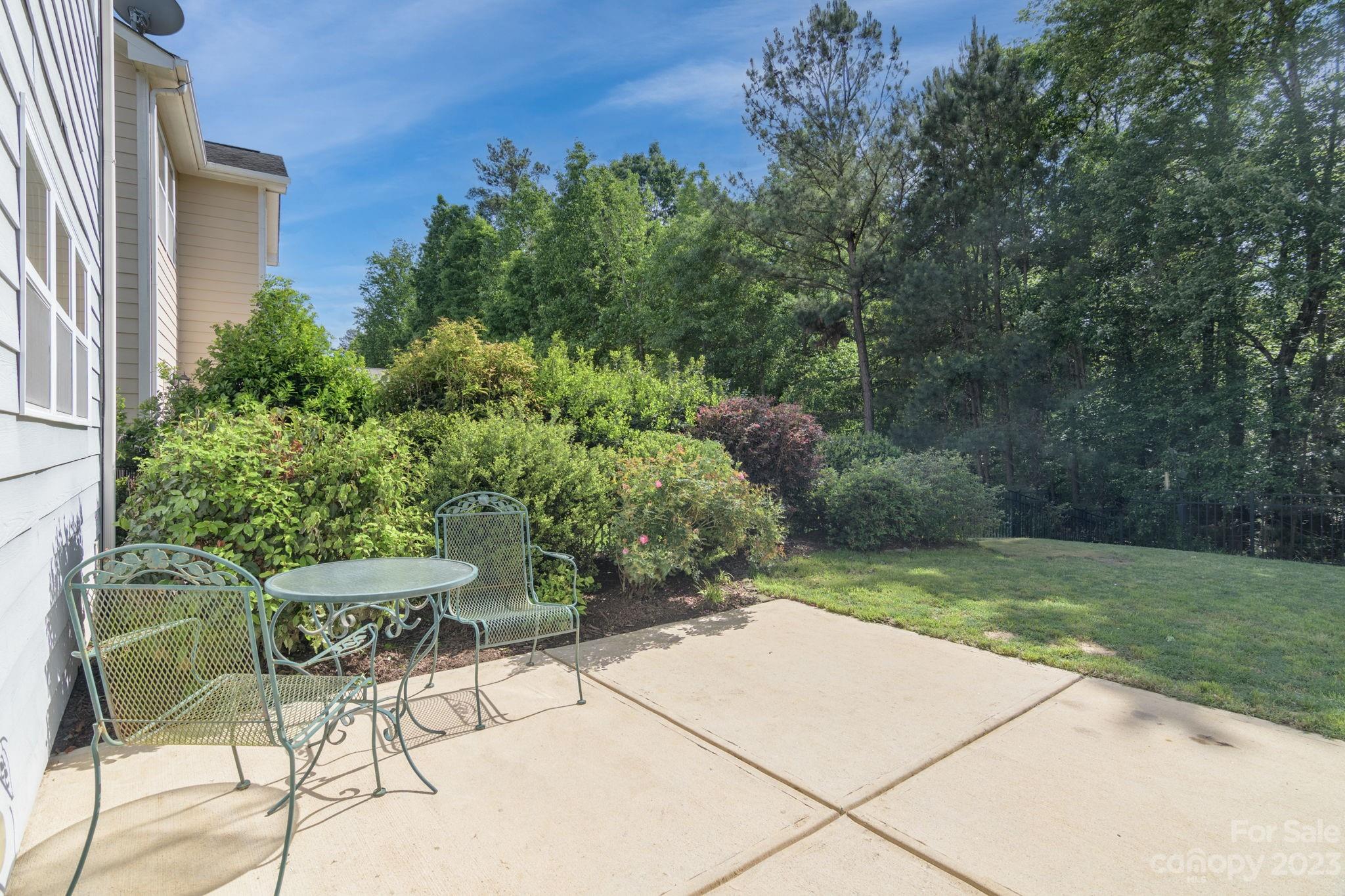 Lake Ridge - Residential