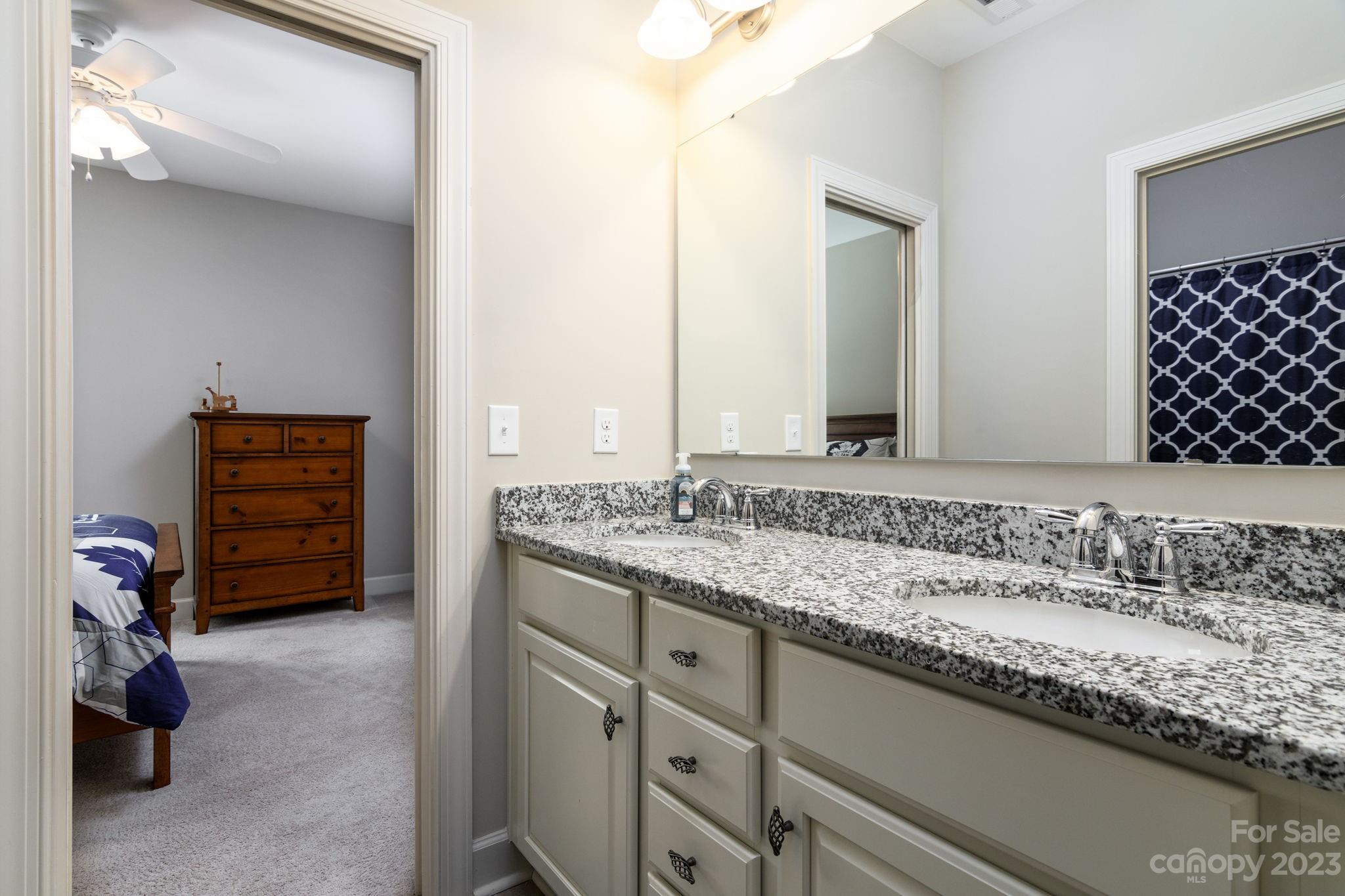 Lake Ridge - Residential