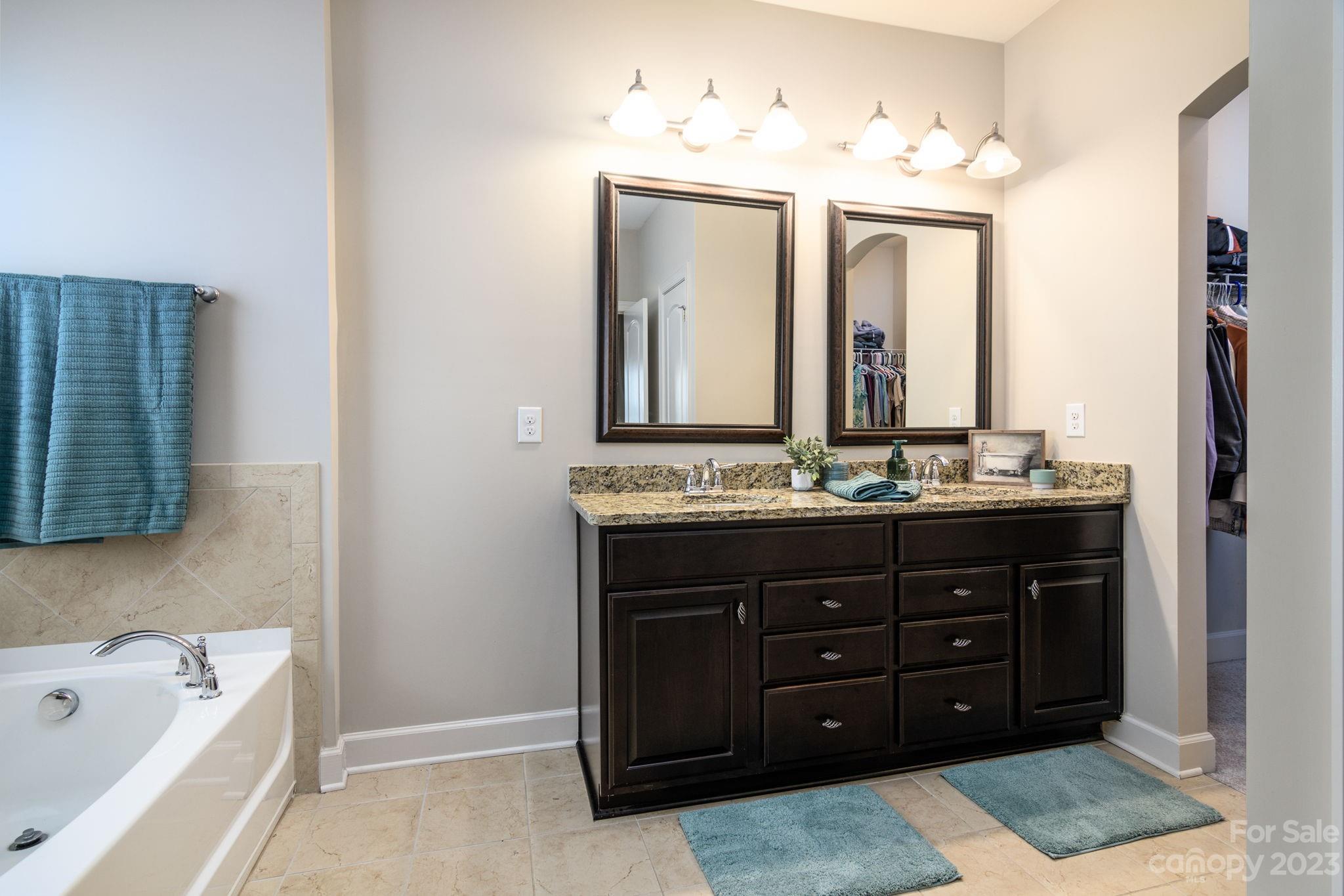 Lake Ridge - Residential