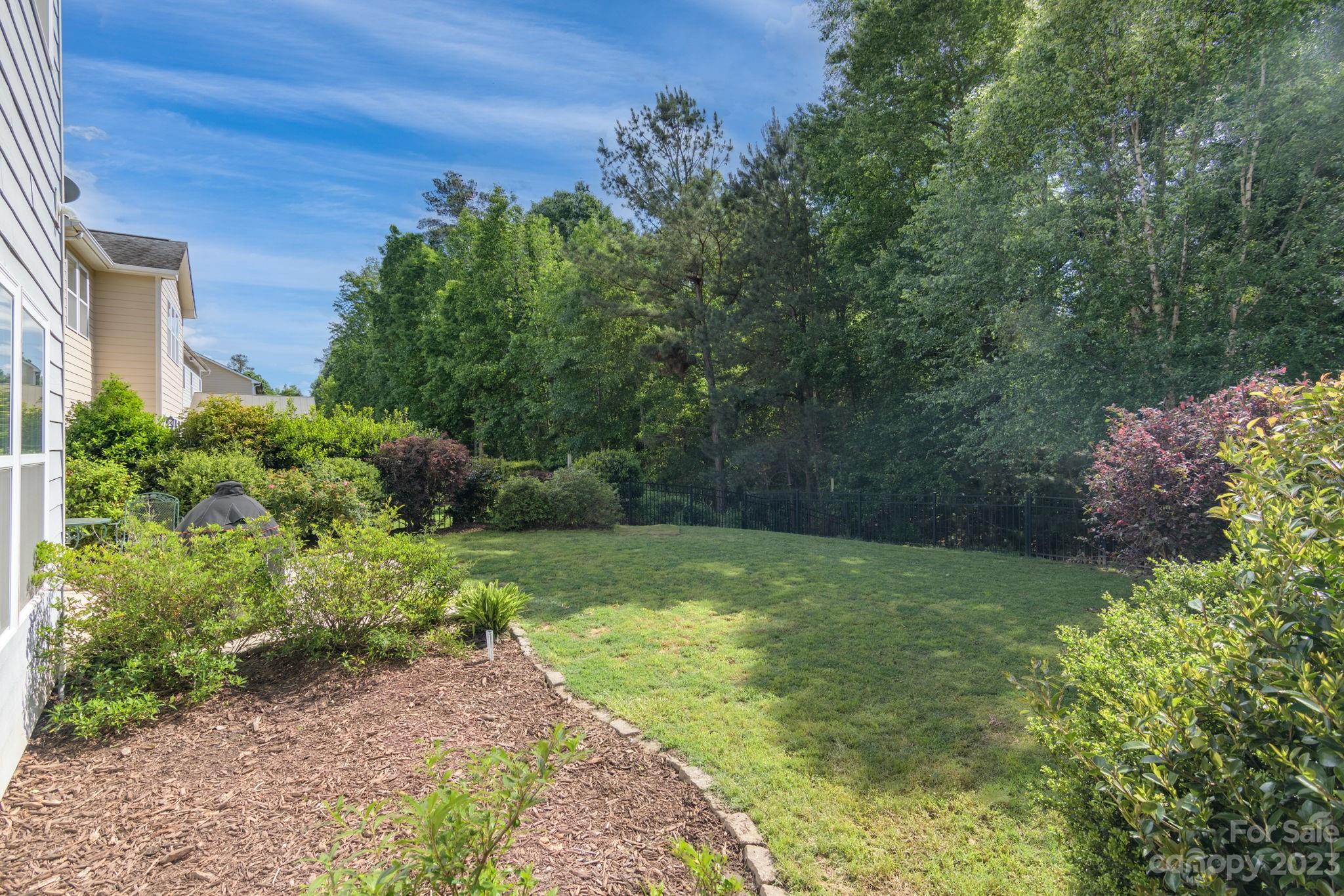 Lake Ridge - Residential