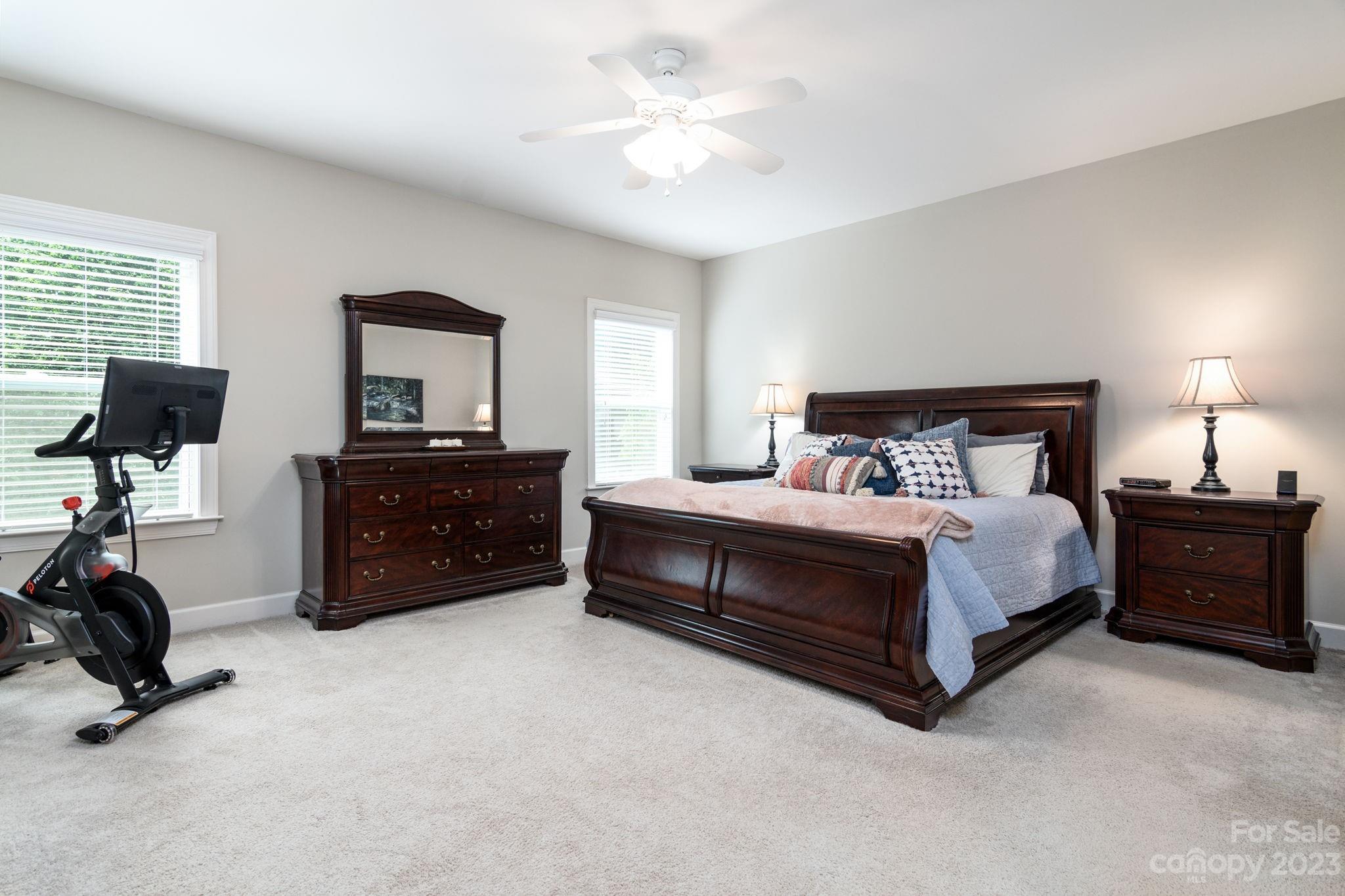 Lake Ridge - Residential