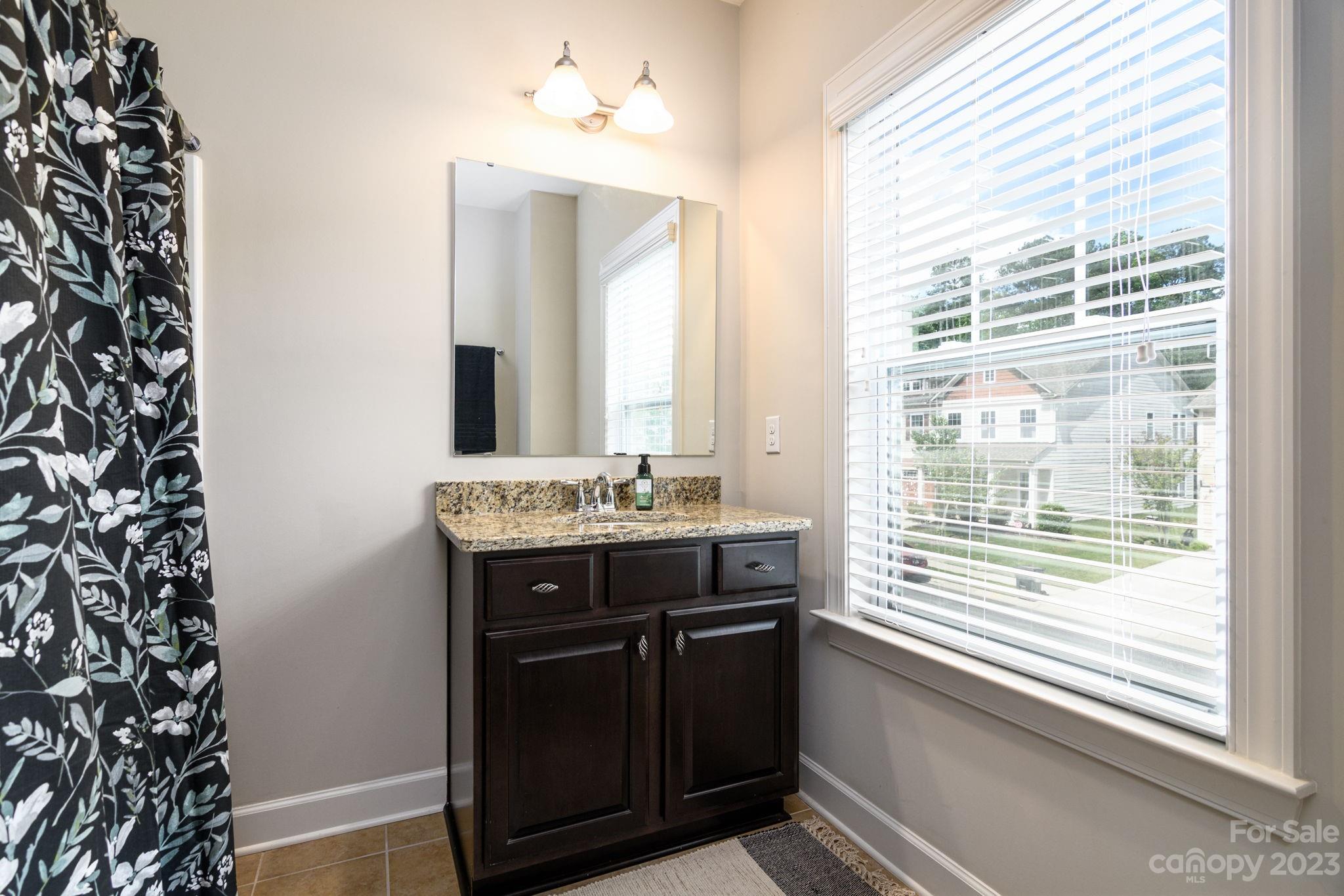 Lake Ridge - Residential