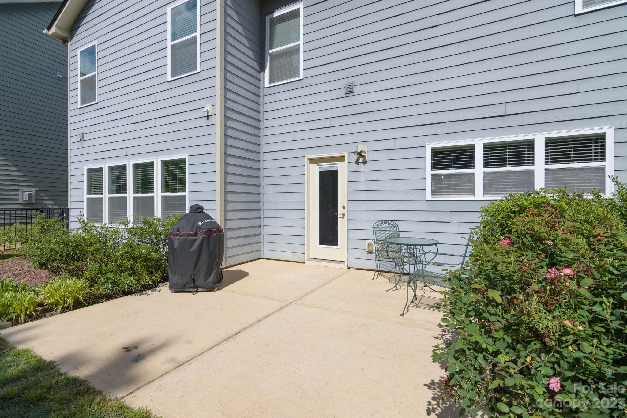 Lake Ridge - Residential