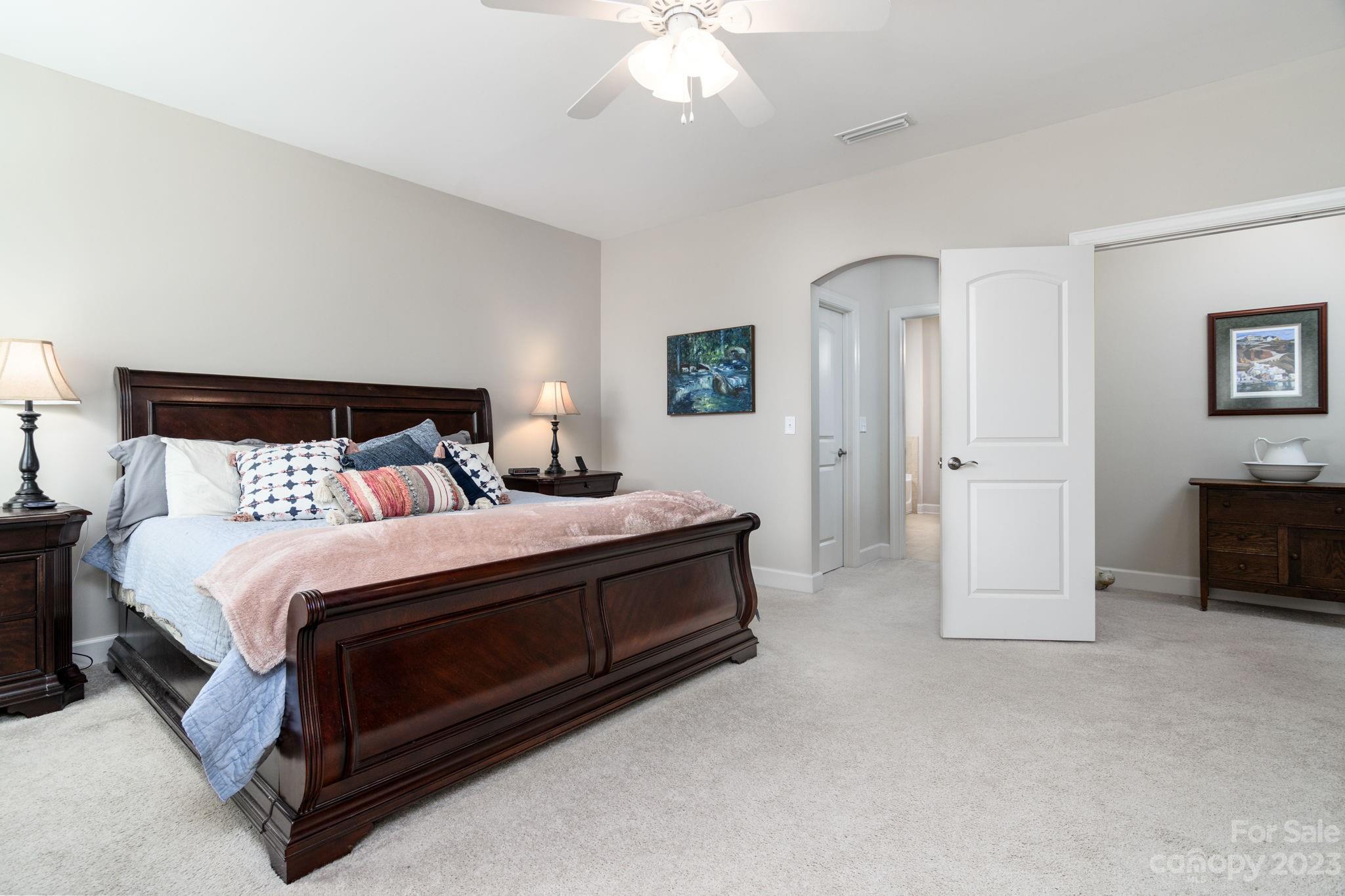 Lake Ridge - Residential