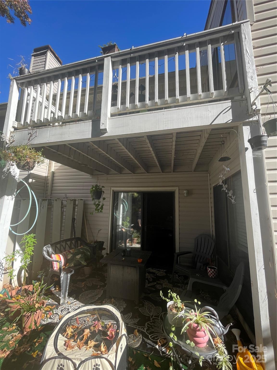 7814 Hummingbird Lane