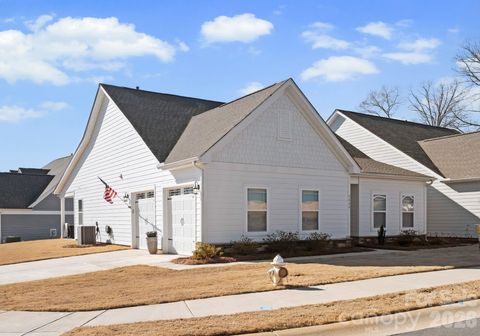 2004 Bonds Lane Fort Mill SC 29715