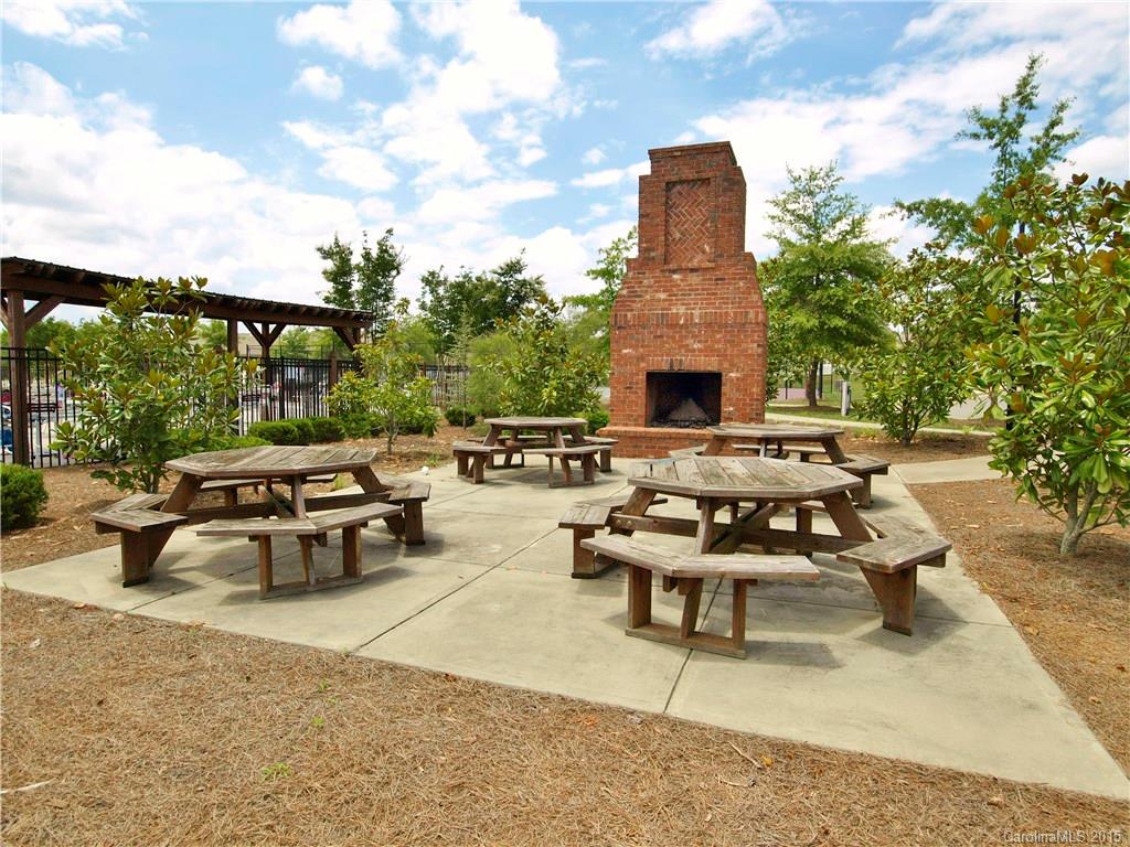 The Farm at Riverpointe - Residential