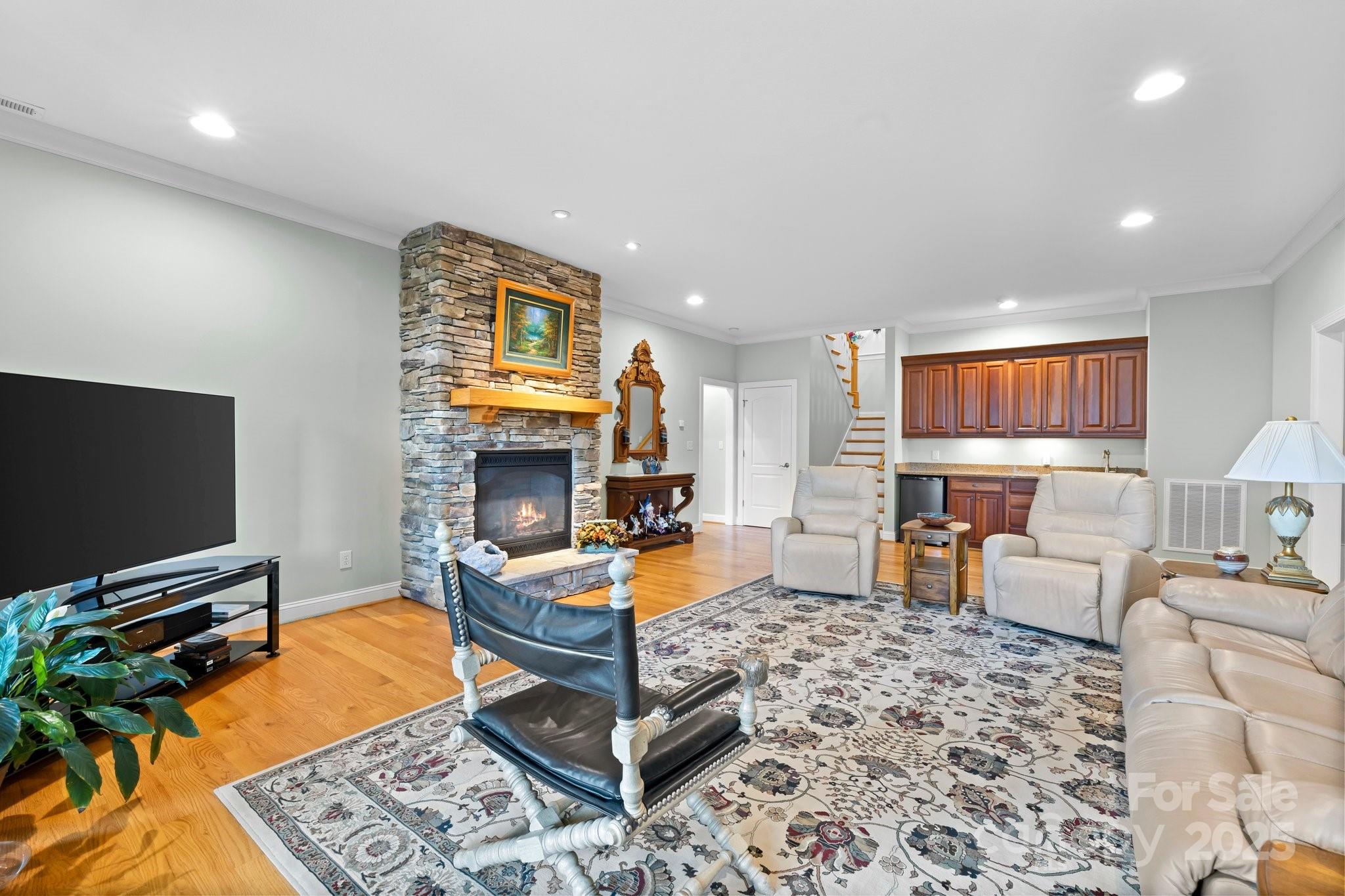 Oleta Falls - Residential