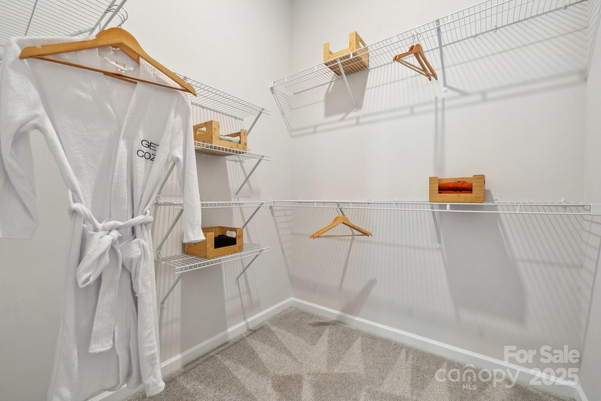 The Ridge at Sugar Creek - Residential