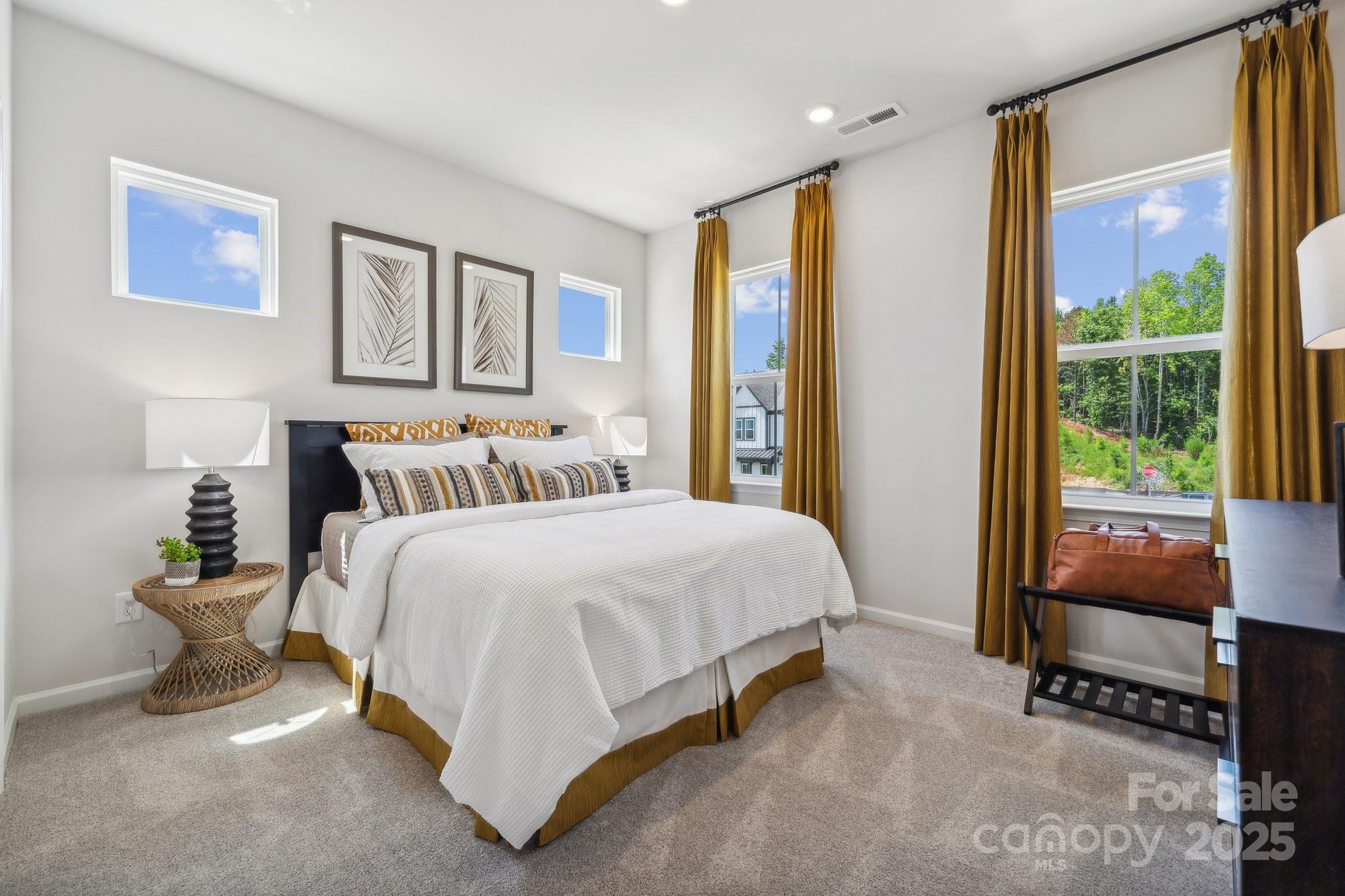 The Ridge at Sugar Creek - Residential