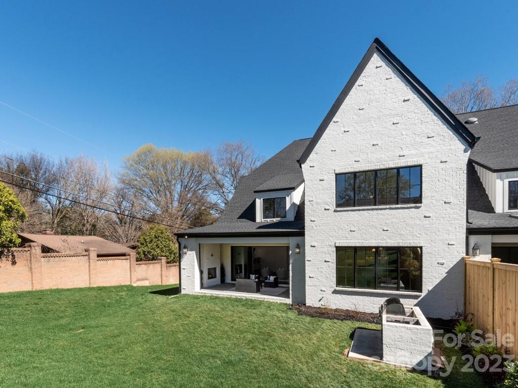 Barclay Downs - Residential