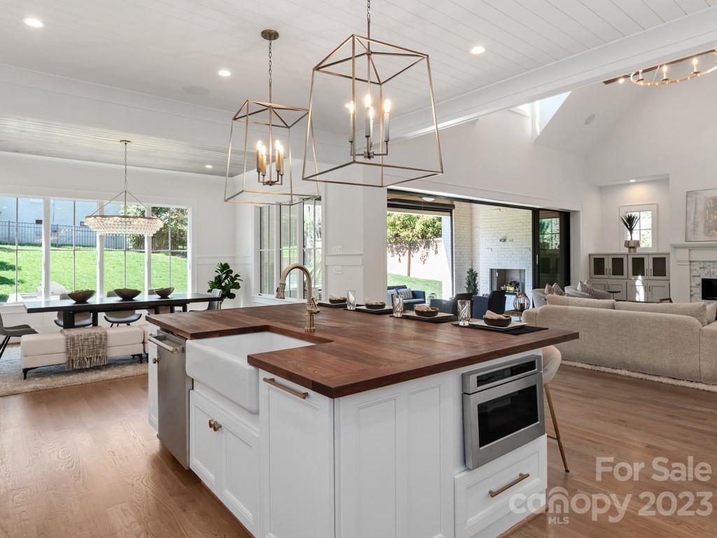 Barclay Downs - Residential