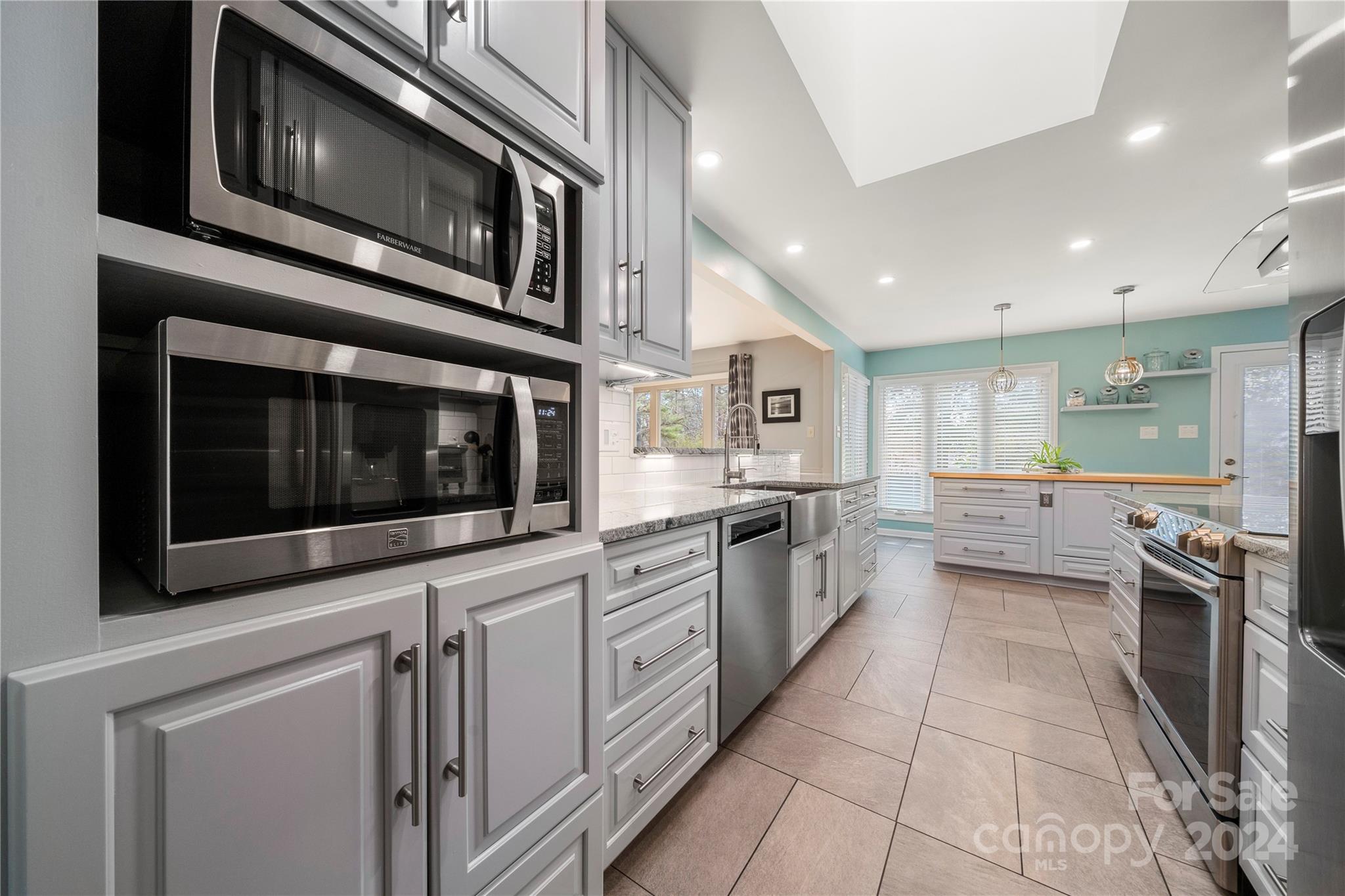 River Hills - Residential