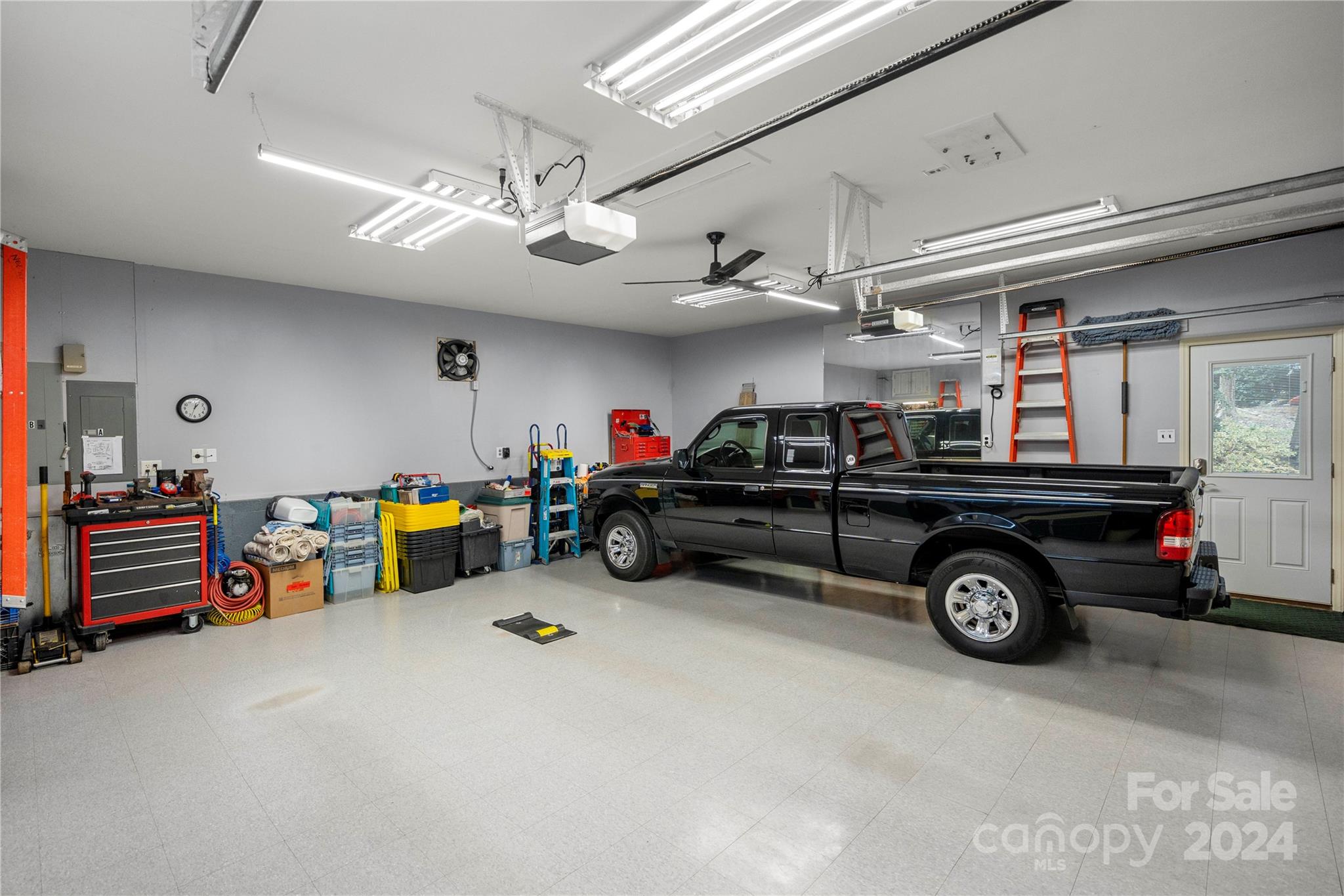 River Hills - Residential