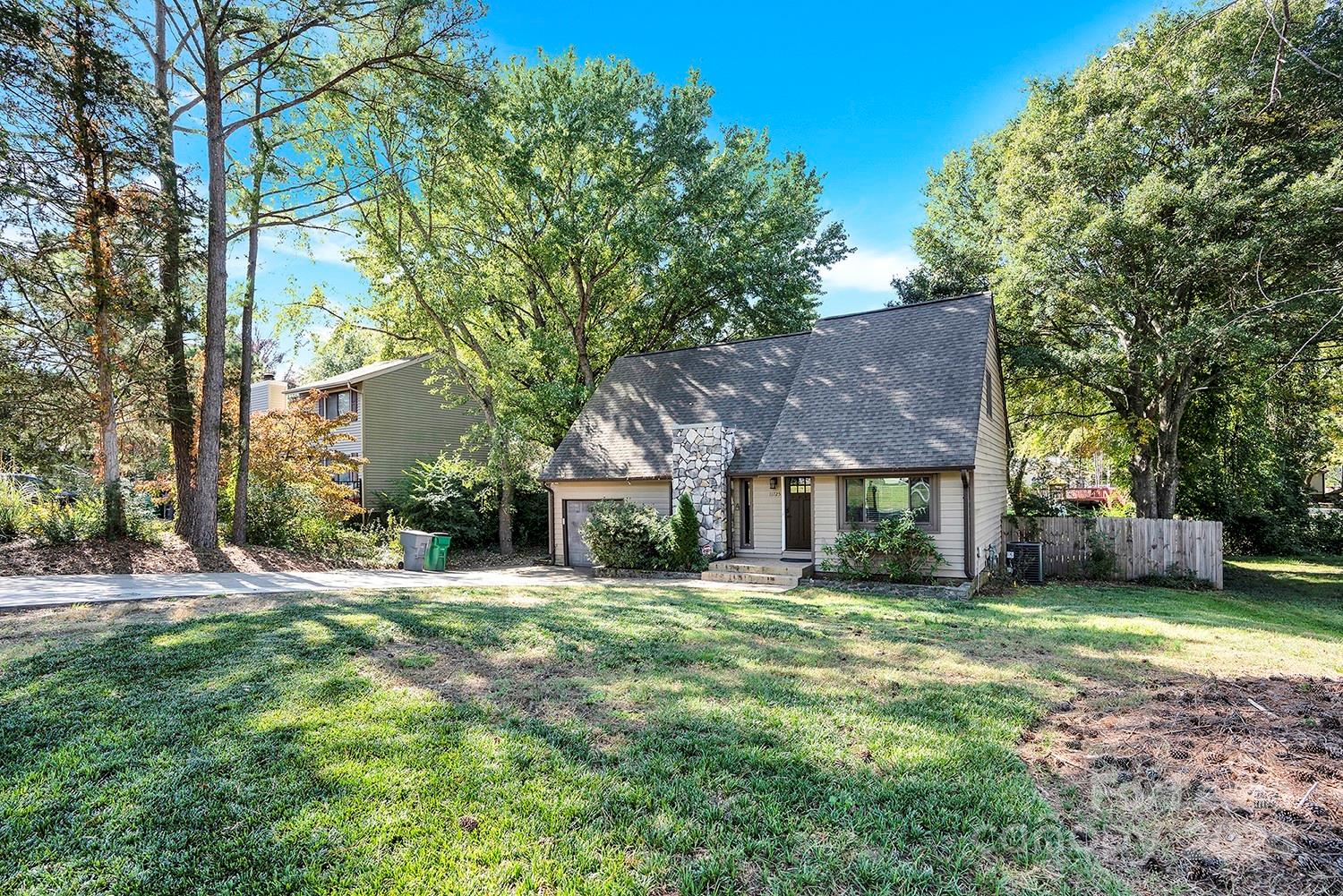 11725 Carmel Lakes Drive