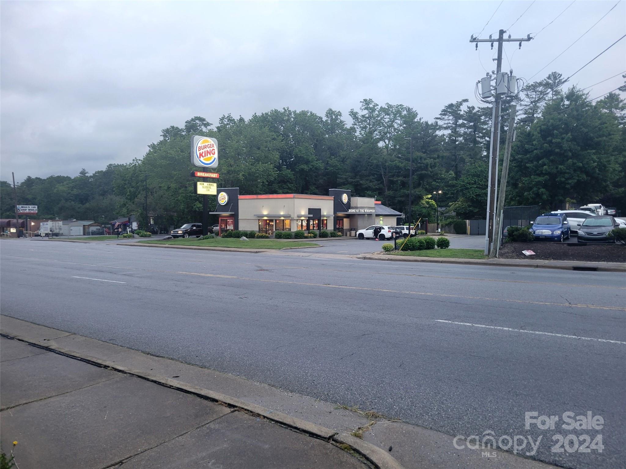 1235 Asheville Highway