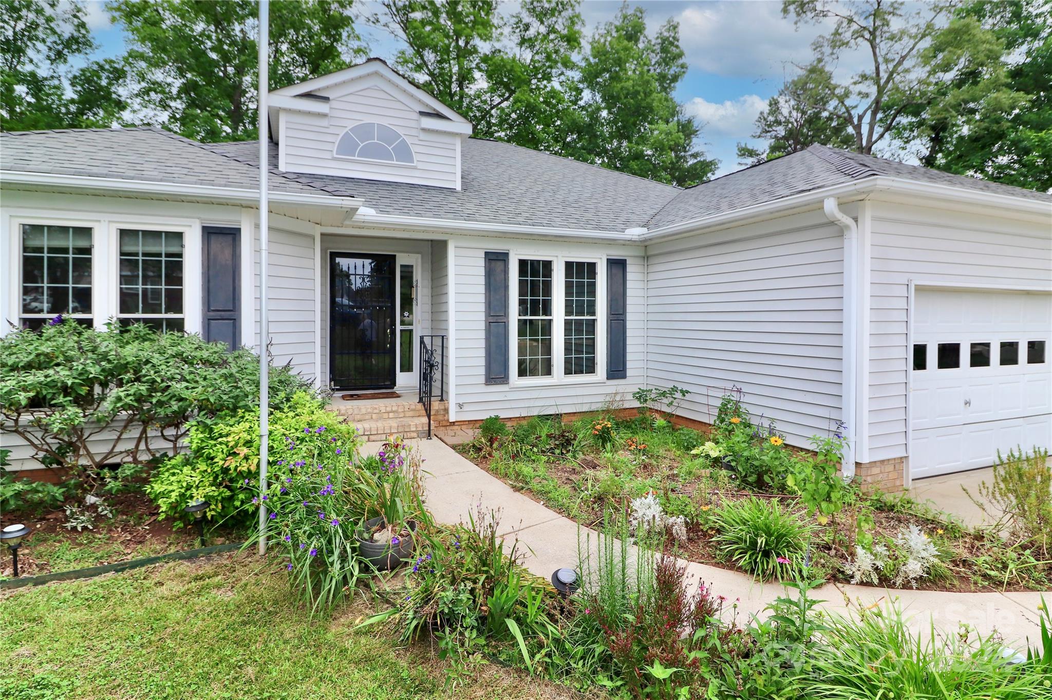 Franklin Grove - Residential