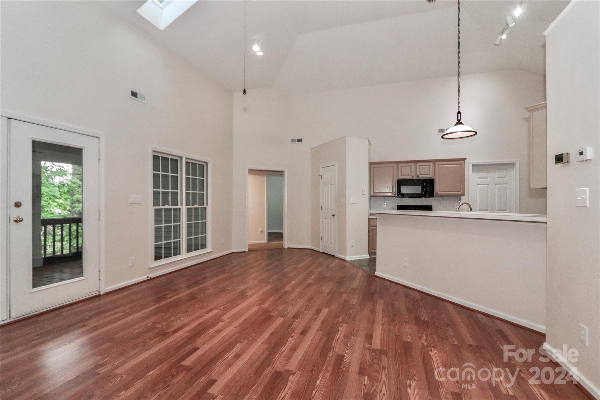 Franklin Grove - Residential