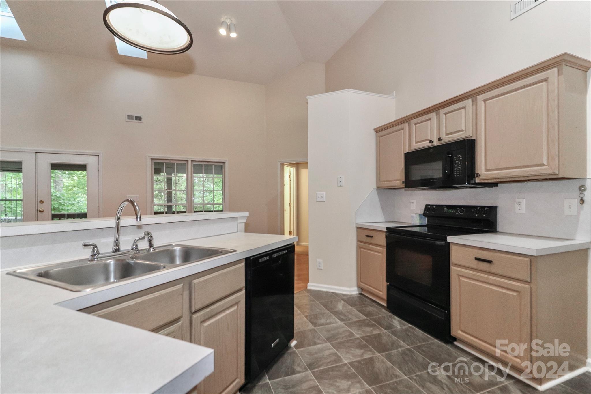 Franklin Grove - Residential