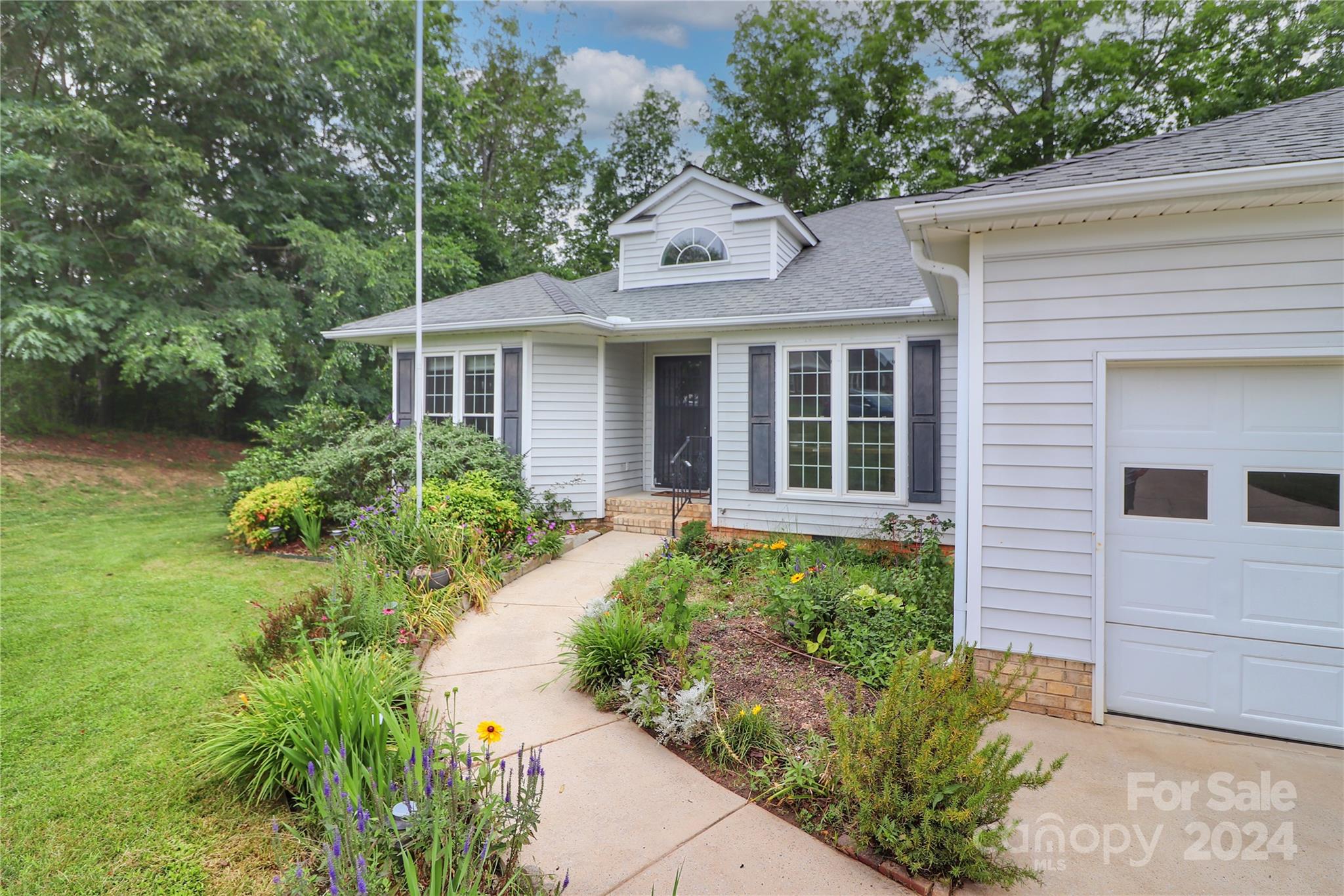 Franklin Grove - Residential