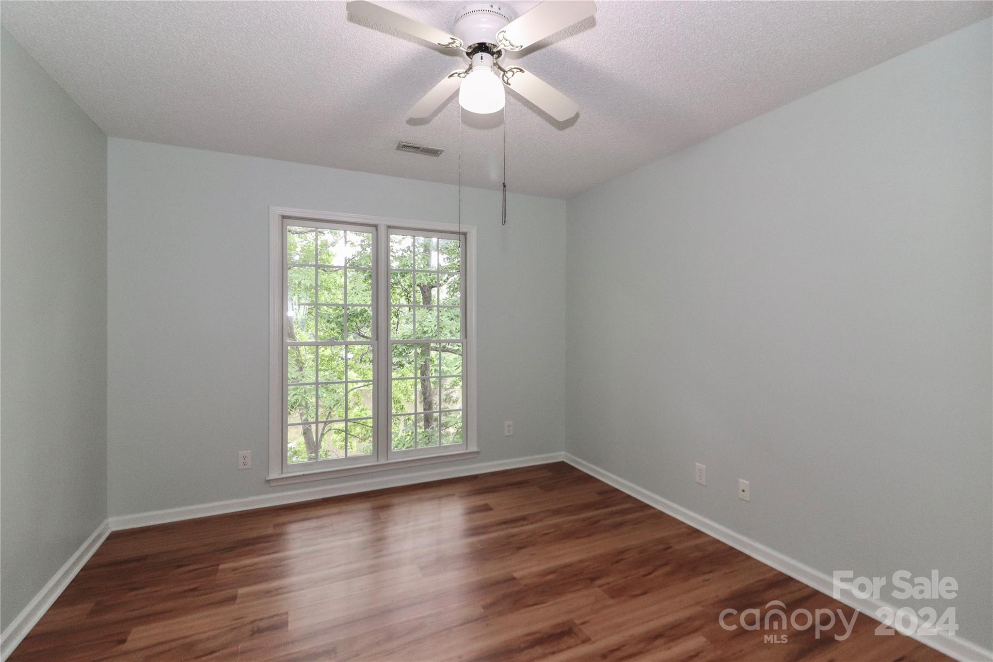 Franklin Grove - Residential