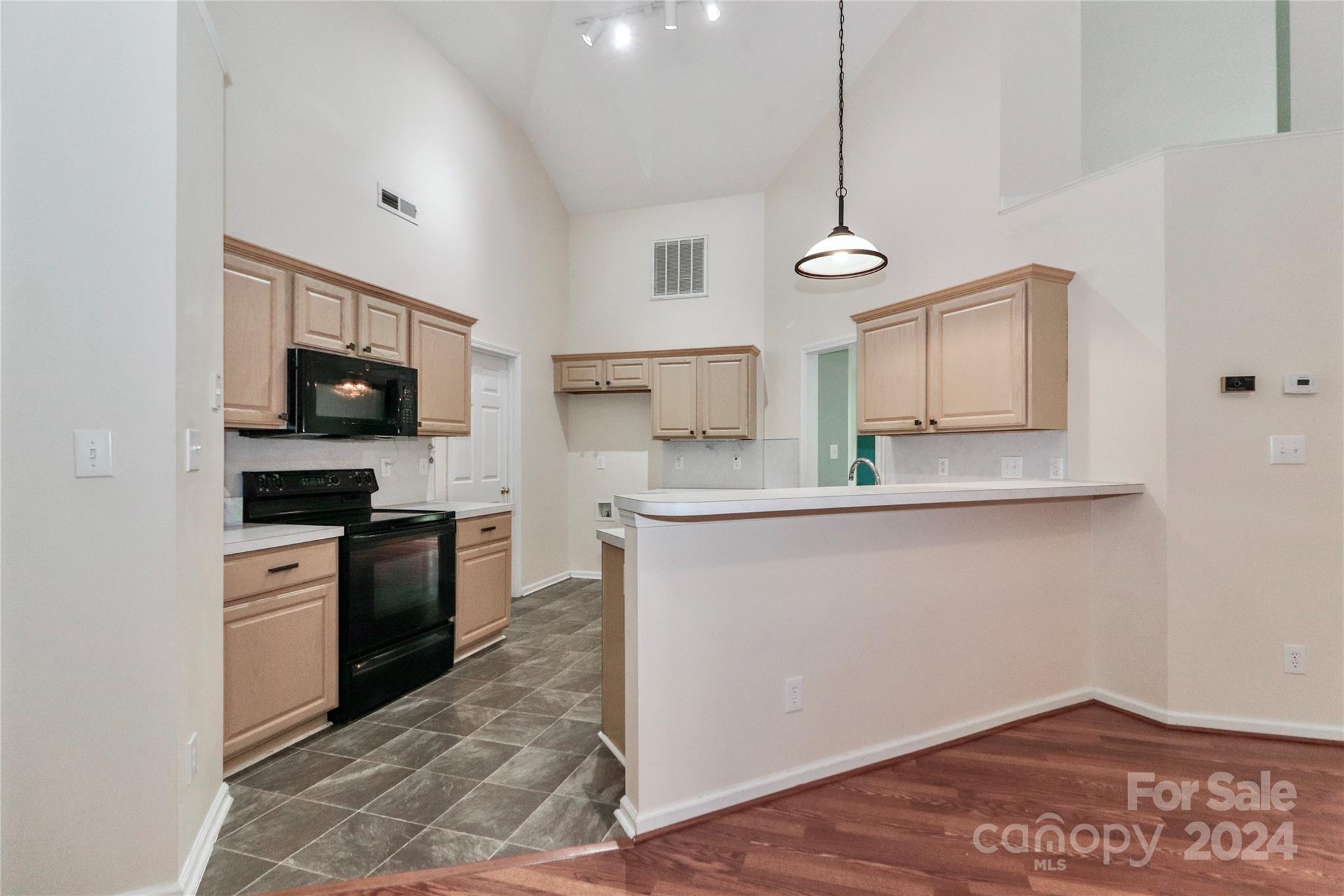 Franklin Grove - Residential