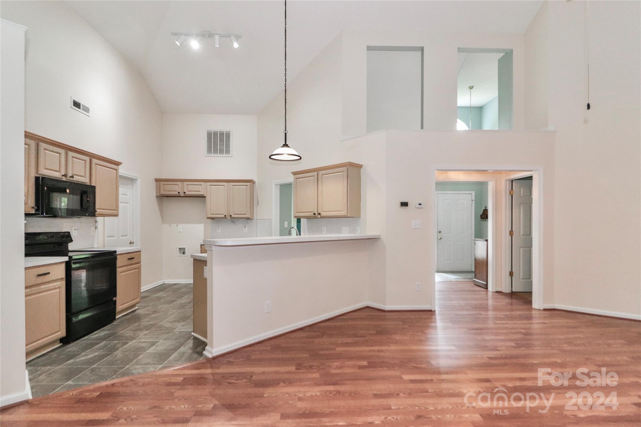 Franklin Grove - Residential