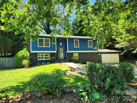 Photo of 164 Bartlett Street, Asheville, NC 28801 (MLS # 4353722)