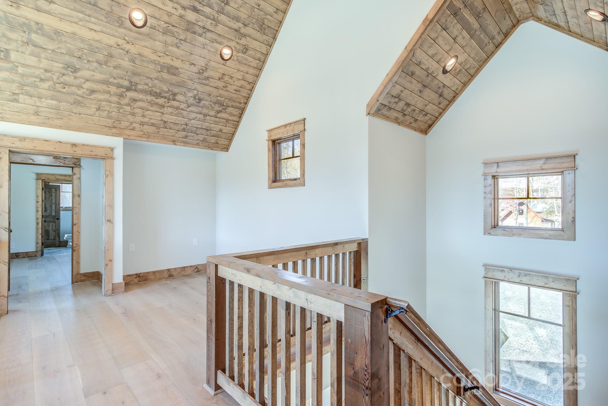 The Lodges at Eagles Nest - Residential