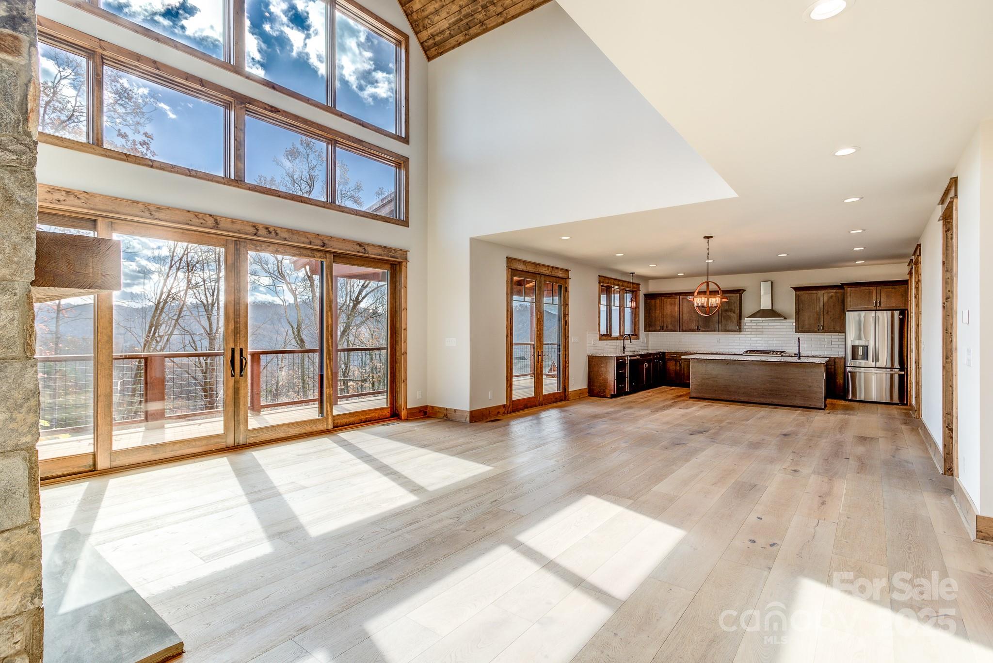 The Lodges at Eagles Nest - Residential