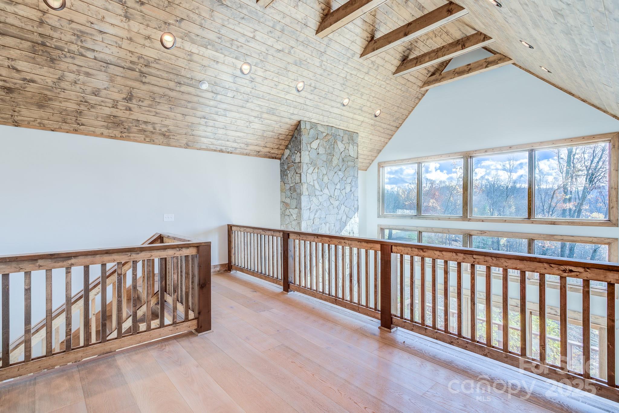 The Lodges at Eagles Nest - Residential