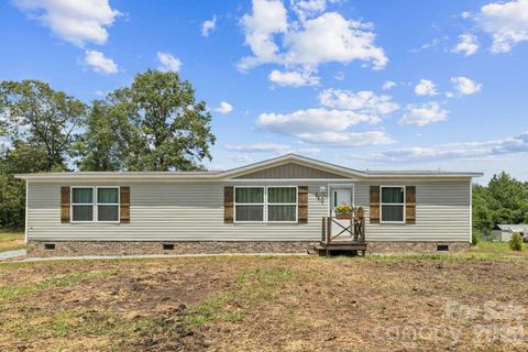 881 Hines Road Mooresboro NC 28114