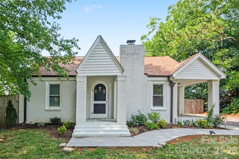 Photo of 12 Mills Avenue NW, Concord, NC 28027 (MLS # 4395893)