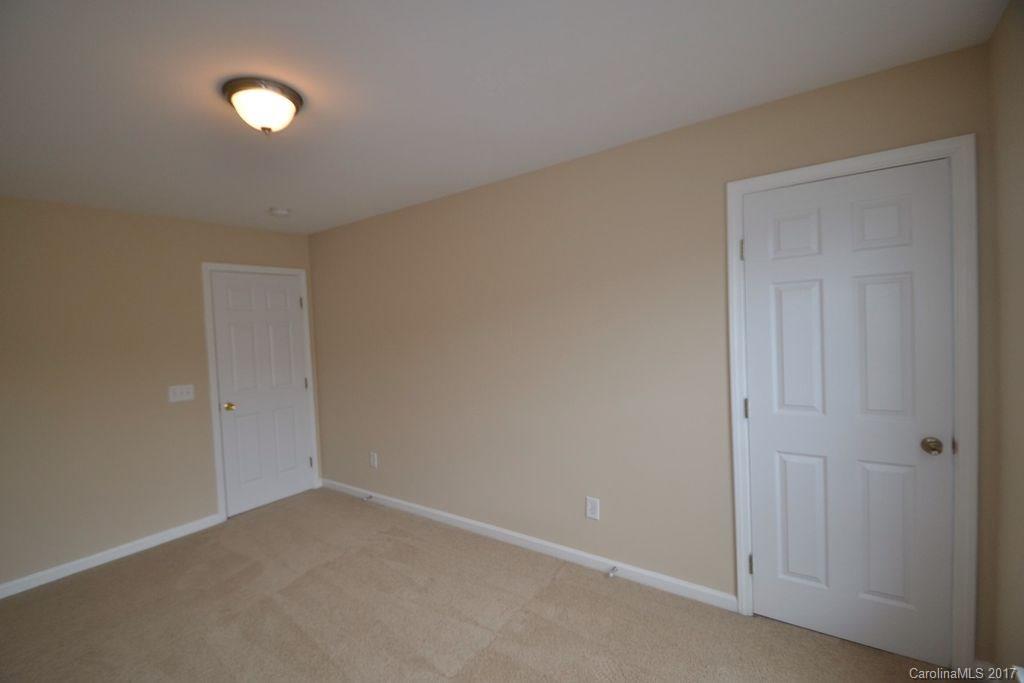 Robinwood Village - Residential Lease