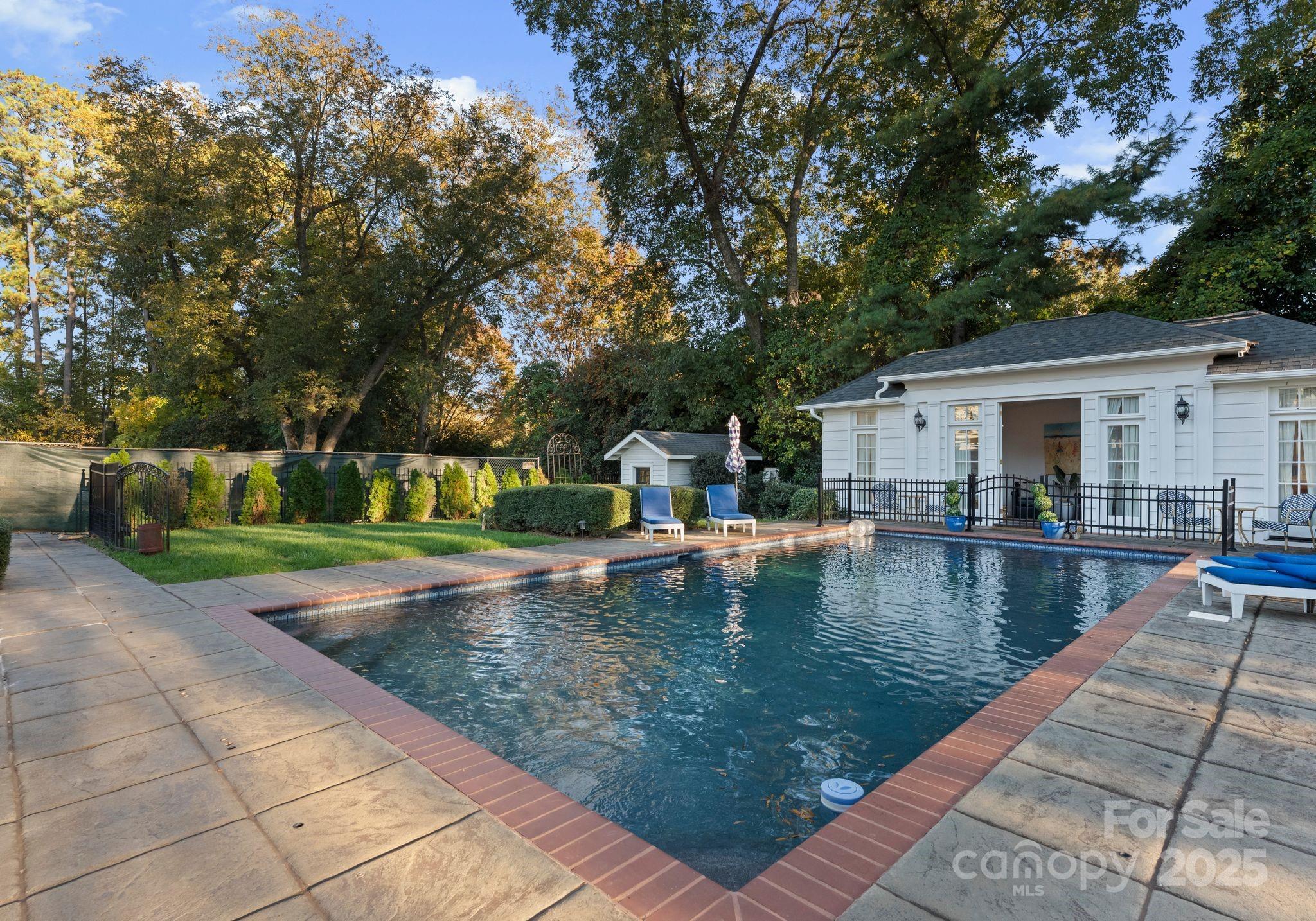 Foxcroft - Residential